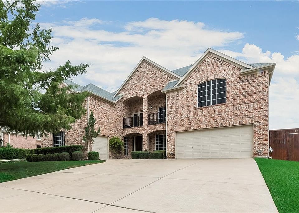 1st image of 611 Walnut Bend Dr
