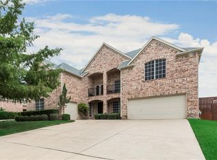 611 Walnut Bend Dr, Mansfield, TX 76063