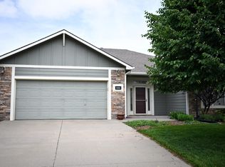 5234 Carson Pl, Lawrence, KS 66049