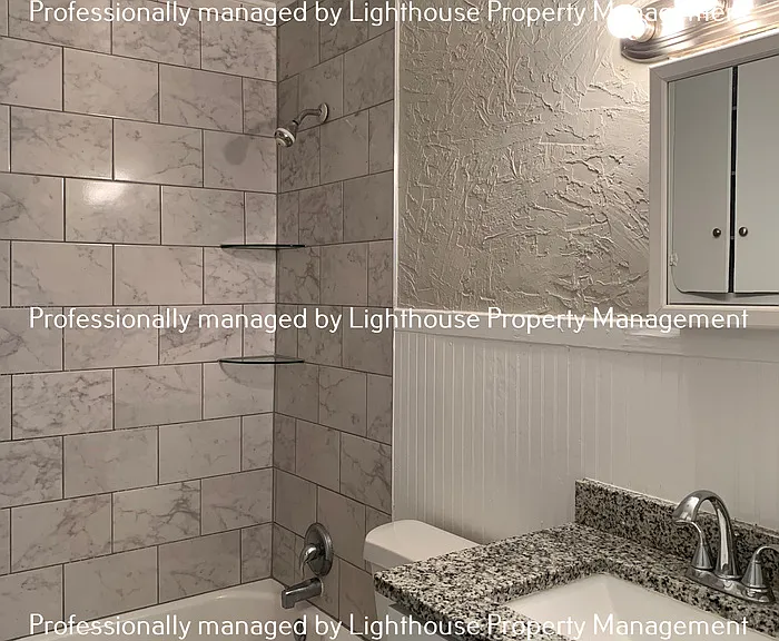 7544 Wilder Ave — Photo 10