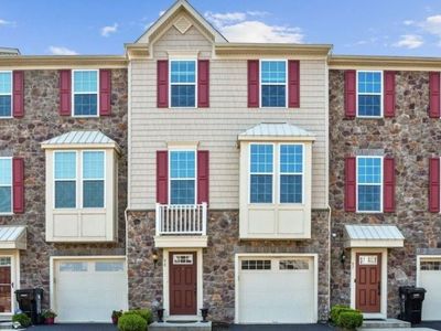 98 Phillip E Frank Way, Cliffwood, NJ, 07721