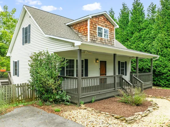 27 Grey River Run, Asheville, NC 28804