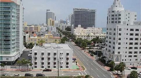 5th image of 3200 Collins Ave APT 81