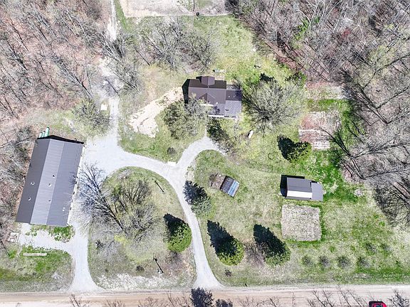 3rd image of 1064 W Helmer Lake Rd