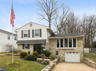 1020 Edison Ave, Philadelphia, PA 19116