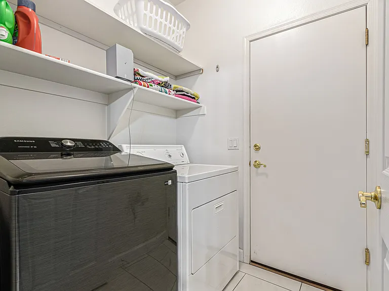 7007 E Keats Ave — Photo 33