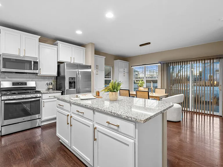 2257 Whistler Dr — Photo 6