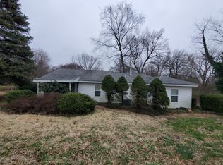 260 Elbring Dr, Saint Louis, MO