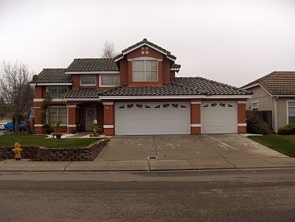 1st image of 1020 Carrie St