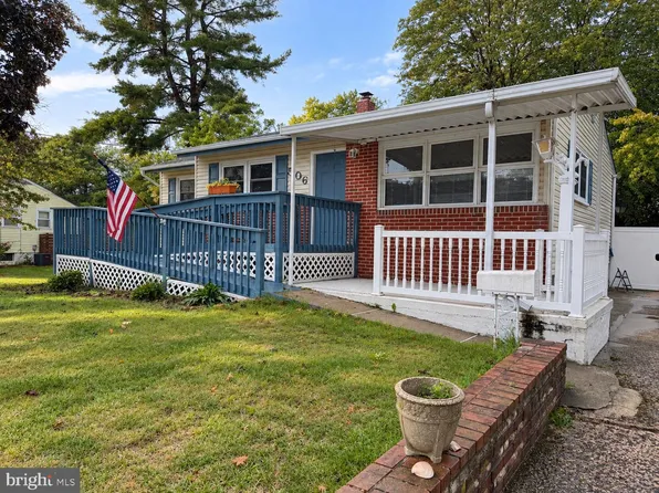 506 Green Valley Rd, Turnersville, NJ 08012