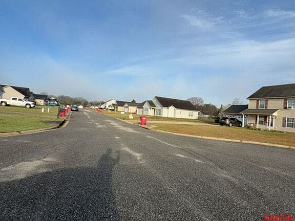 5th image of 124 Cameron Way