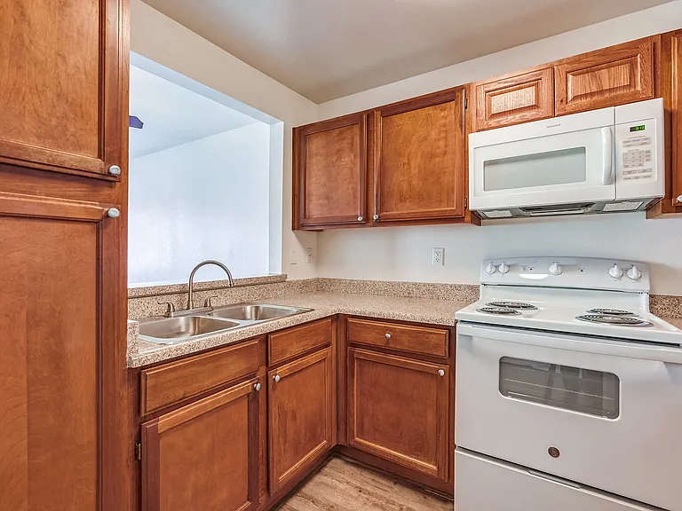Casa Grande Senior Apartment Homes — Photo 19