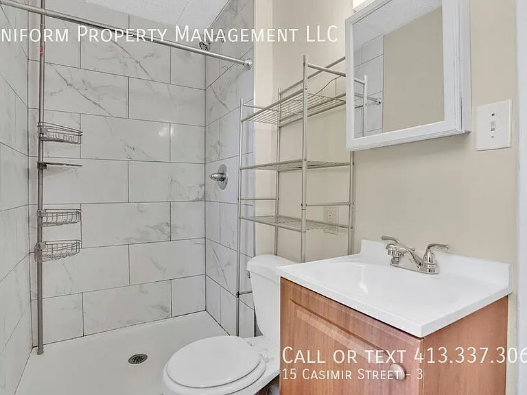 15 Casimir St #3 — Photo 18