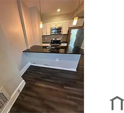 1424 Cambridge St #2 — Photo 6