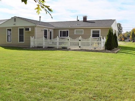2nd image of 1413 Bexley Dr