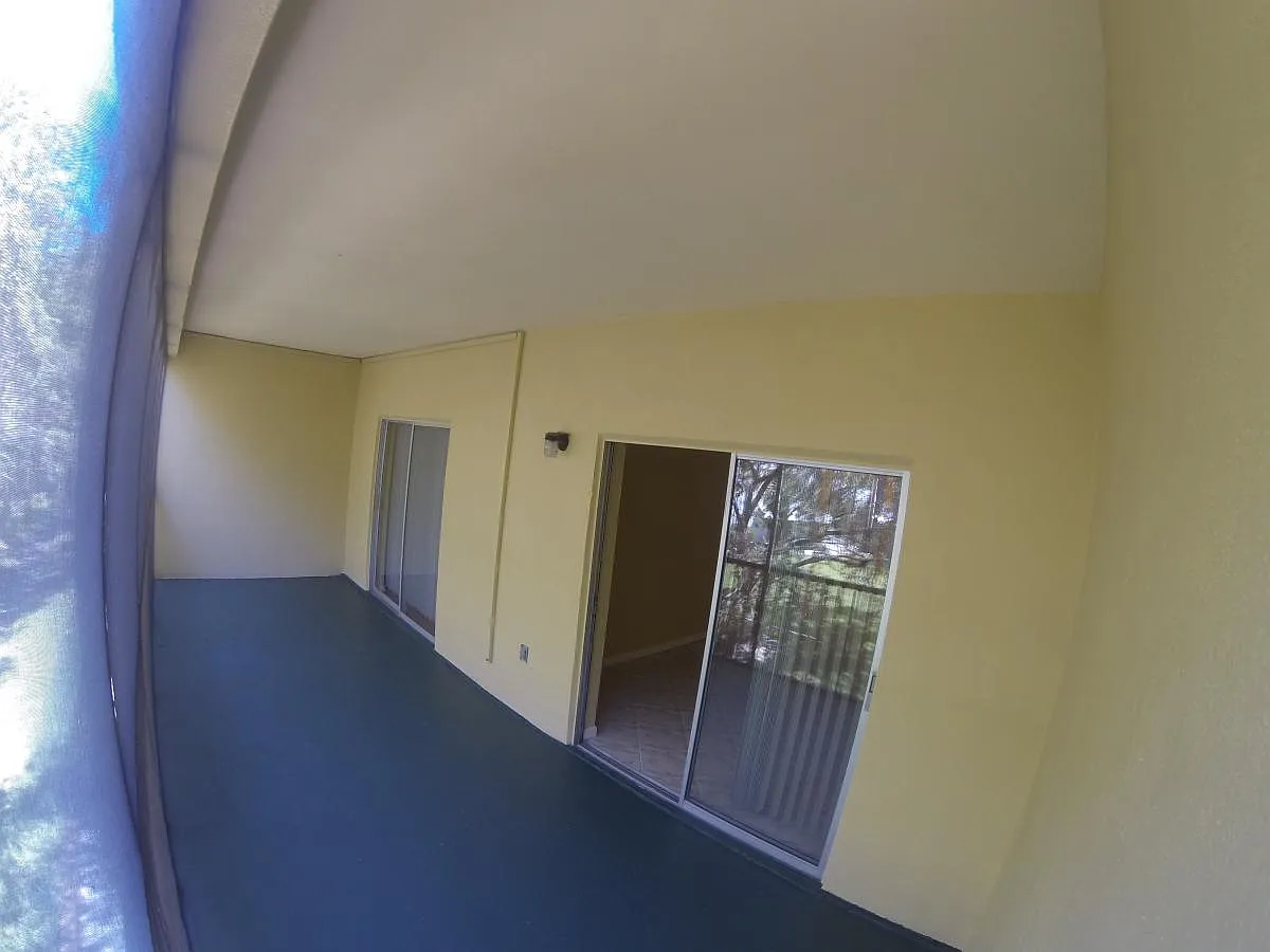 2 bed, 1000 sqft, $1,500 — Photo 3