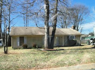 1600 Elswick Ln, Charlotte, NC 28214