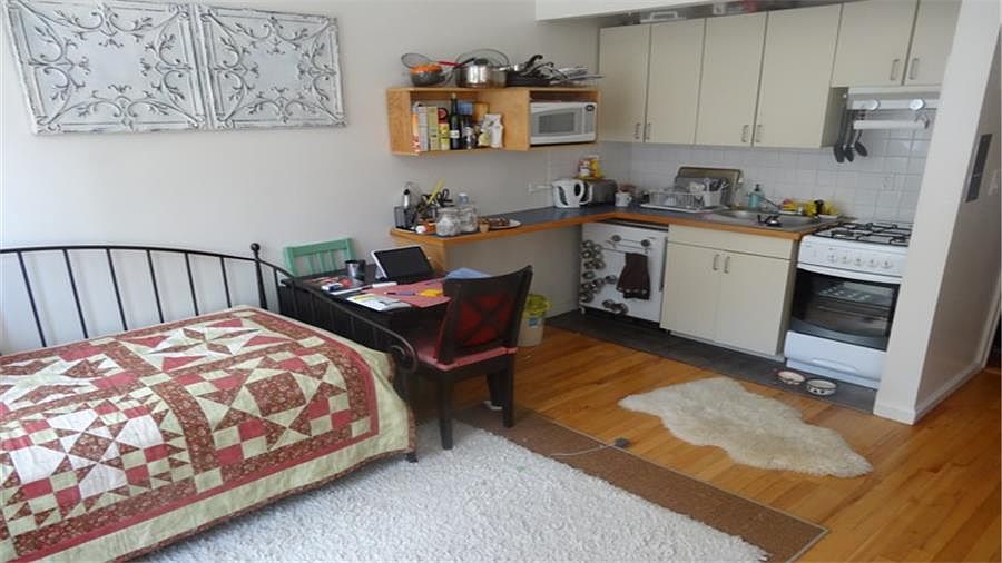 2nd image of 149 W 87th St APT 3F