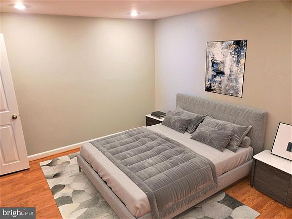 This picture is virtual stagged