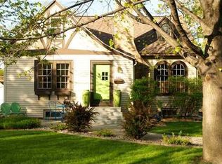 236 26th Street Dr SE, Cedar Rapids, IA 52403