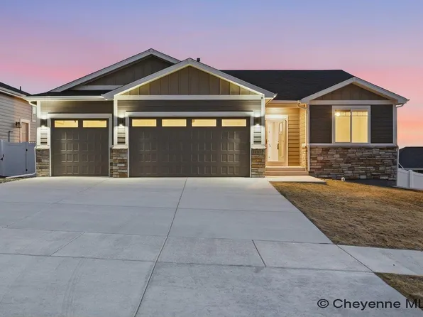 5601 Carmel Dr, Cheyenne, WY 82009