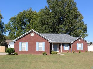 111 Gin Creek Xing, Decatur, AL 35603