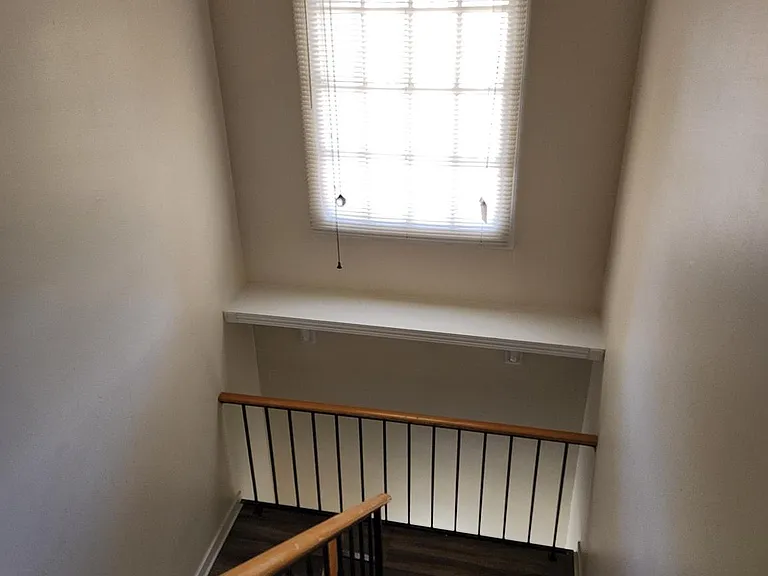 214 Castleton Ter — Photo 19