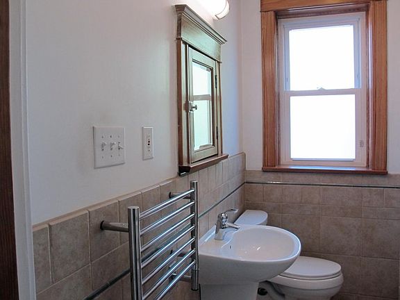 5th image of 2901 S Kingshighway Blvd