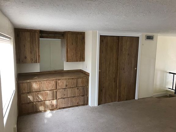 5th image of 2800 1st St N APT 4