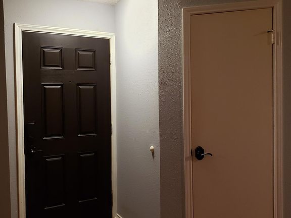 2nd image of 5322 Medical Dr #C-202
