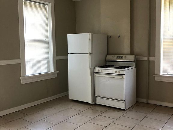 4th image of 4348 Juniata St