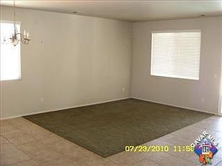 3rd image of 1525 W Avenue H1
