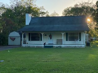 111 Summit Dr, Carriere, MS 39426