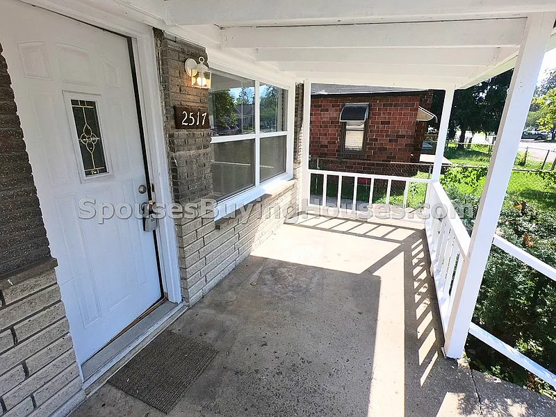 Building Photo - 2517 S McClure St