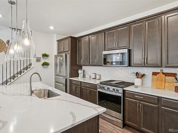 5th image of 1381 Siltstone Street