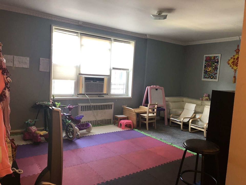 1st image of 2621 Union St APT 4H