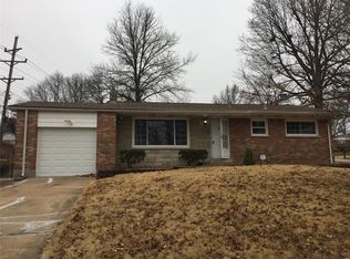 10908 Waycroff Dr, Saint Louis, MO 63114