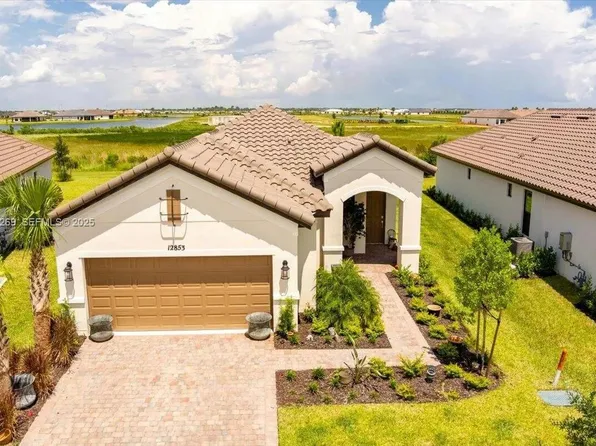 12853 SW Ambra St, Port Saint Lucie, FL 34987