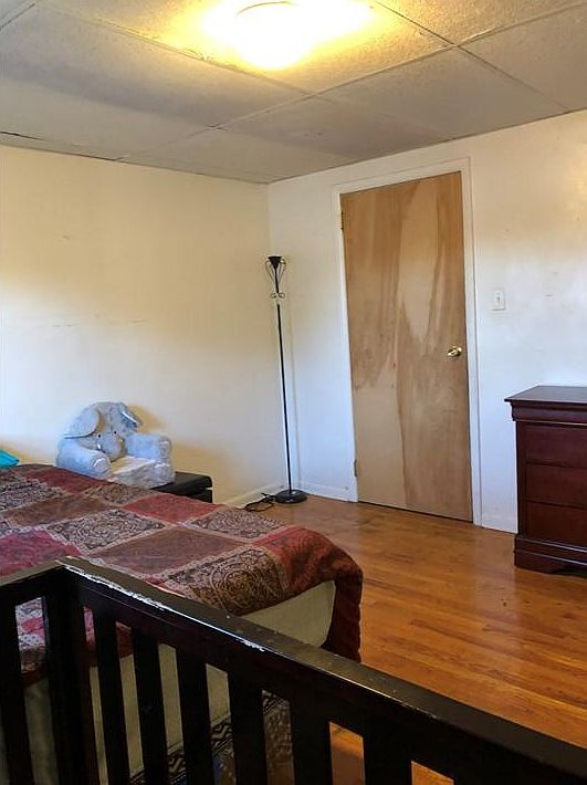 bedroom entry door and floor