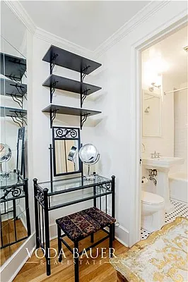 Rented by Voda Bauer Real Estate | media 13