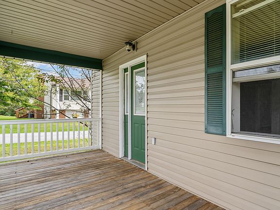 3rd image of 62 Poland Ave