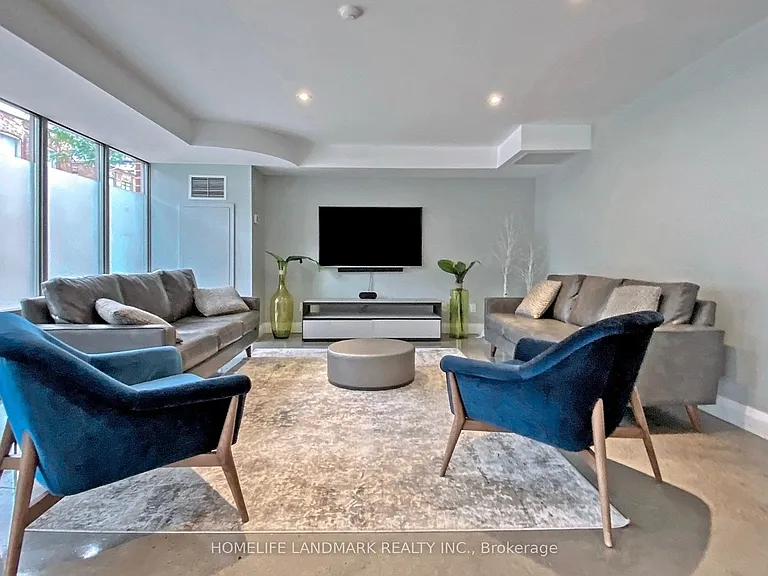 255 Richmond St E #124 — Photo 18