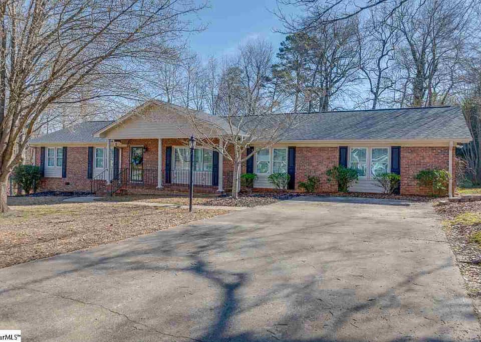 1st image of 248 Balfer Dr