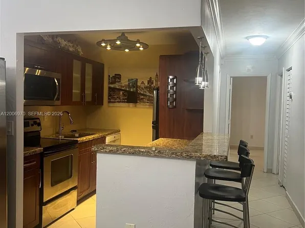 5505 NW 7th St APT W315, Miami, FL 33126