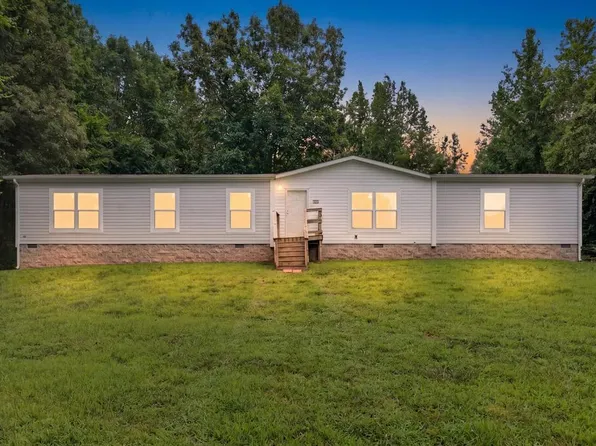 155 Earls Rd, Dover, TN 37058