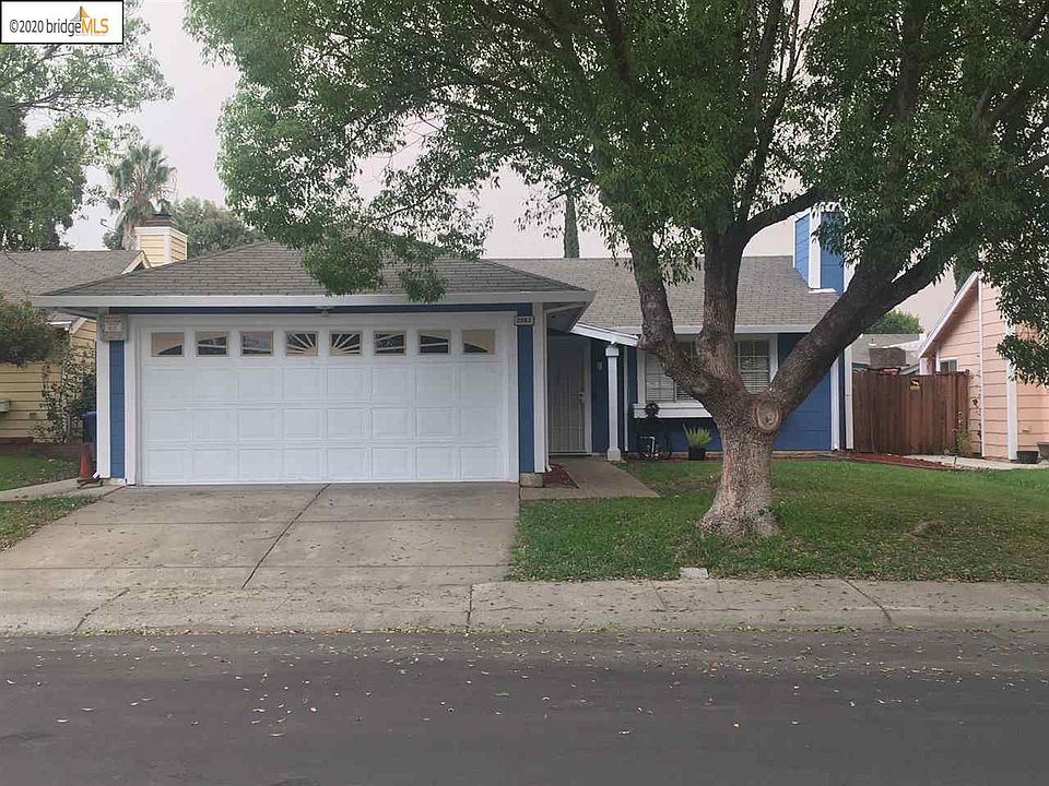 1st image of 2062 Newport Dr