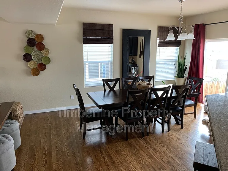 6421 Vickie Ln — Photo 8