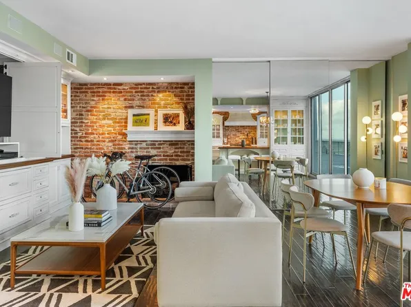 17366 W Sunset Blvd APT 102, Pacific Palisades, CA 90272