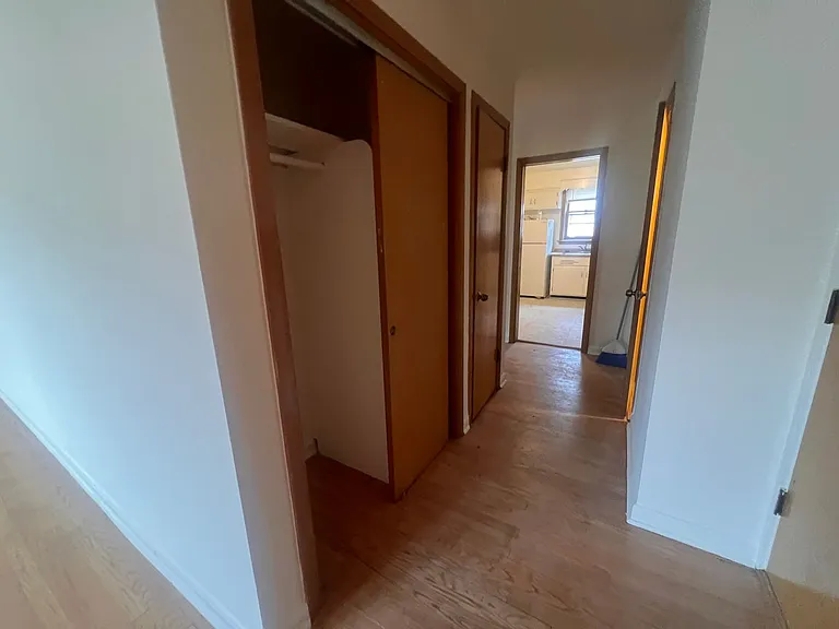 2727 Central St #2N — Photo 23