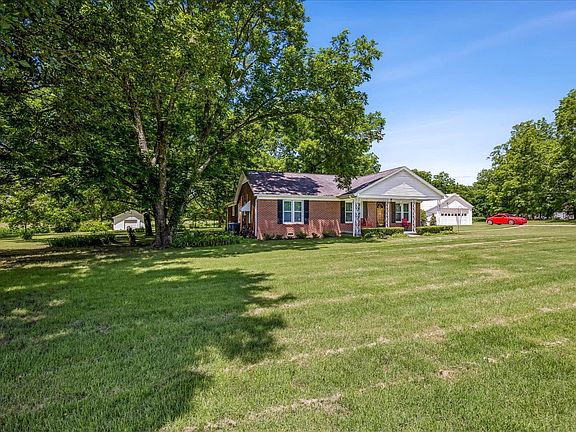 4th image of 4583 Brighton Clopton Rd